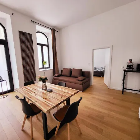 Novara City Apartment Vienna Exterior photo